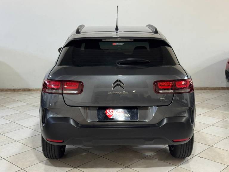 CITROËN - C4 CACTUS - 2021/2022 - Cinza - R$ 76.900,00