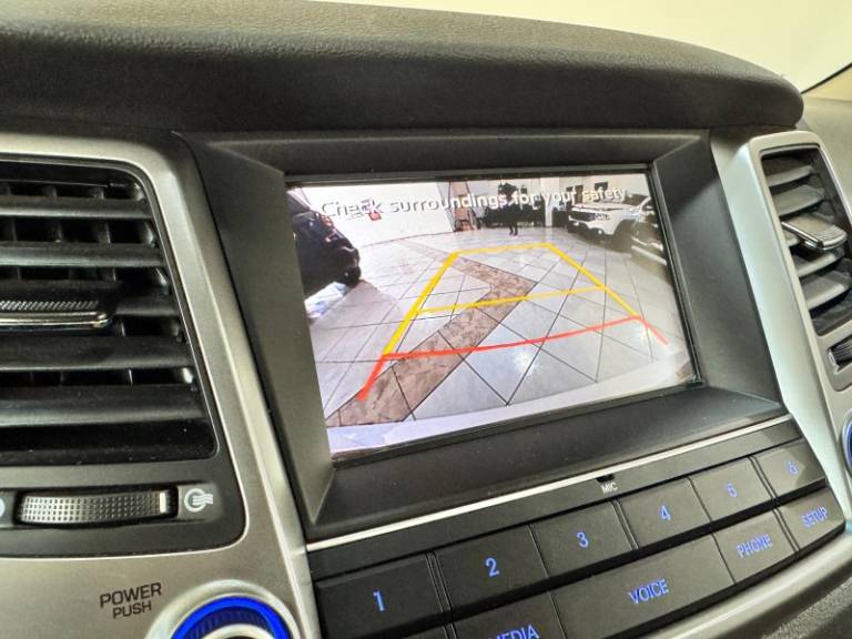 HYUNDAI - TUCSON - 2021/2022 - Branca - R$ 126.900,00