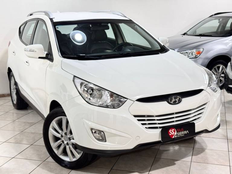 HYUNDAI - IX35 - 2015/2016 - Branca - R$ 79.900,00