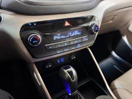 HYUNDAI - TUCSON - 2021/2022 - Branca - R$ 126.900,00