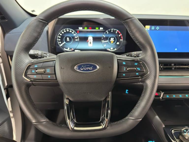 FORD - TERRITORY - 2024/2024 - Branca - R$ 189.900,00