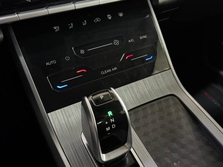 CHERY - TIGGO - 2022/2023 - Preta - R$ 107.900,00