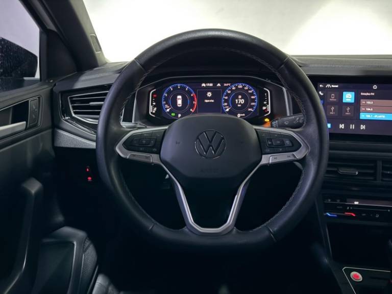 VOLKSWAGEN - VIRTUS - 2024/2024 - Branca - R$ 127.900,00