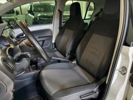 VOLKSWAGEN - UP - 2018/2018 - Branca - R$ 59.900,00