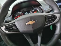 CHEVROLET - ONIX - 2022/2023 - Branca - R$ 76.900,00