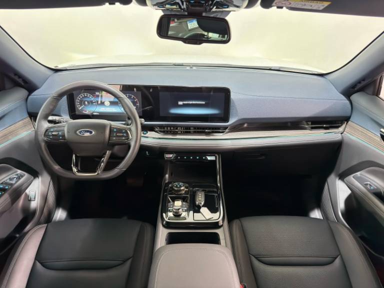 FORD - TERRITORY - 2024/2024 - Branca - R$ 189.900,00