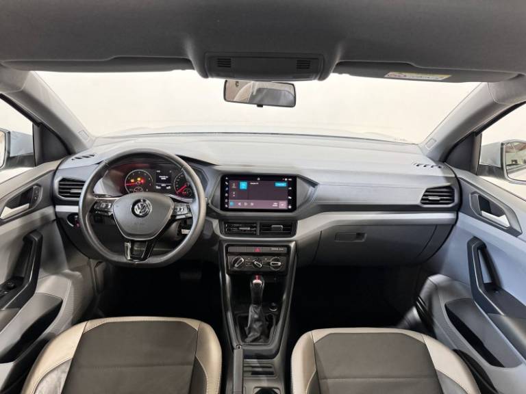 VOLKSWAGEN - T-CROSS - 2020/2021 - Prata - R$ 99.900,00
