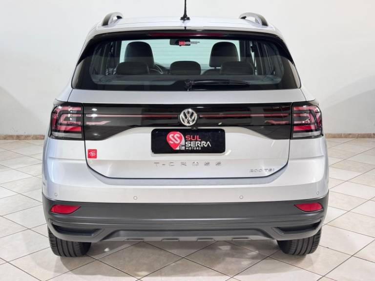 VOLKSWAGEN - T-CROSS - 2020/2021 - Prata - R$ 99.900,00
