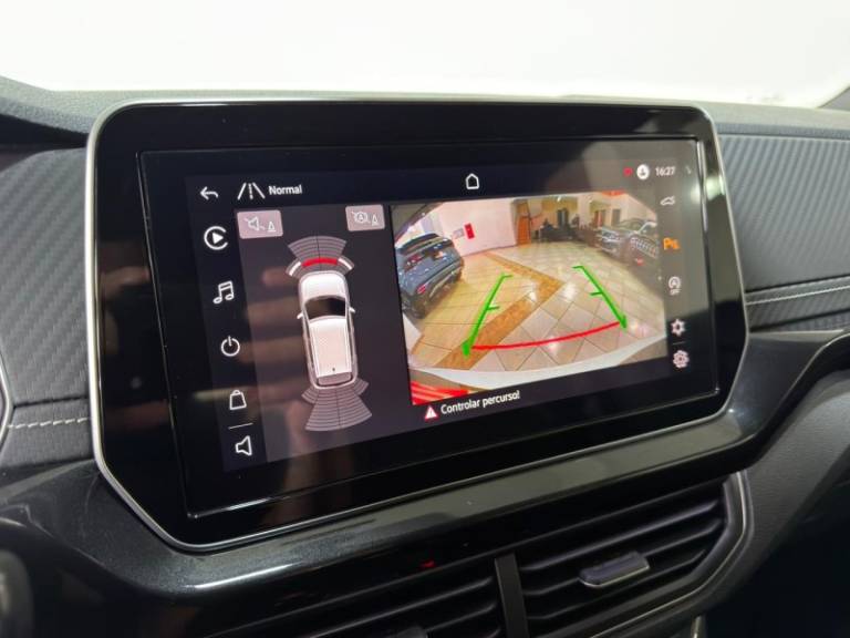 VOLKSWAGEN - T-CROSS - 2024/2025 - Branca - R$ 151.900,00