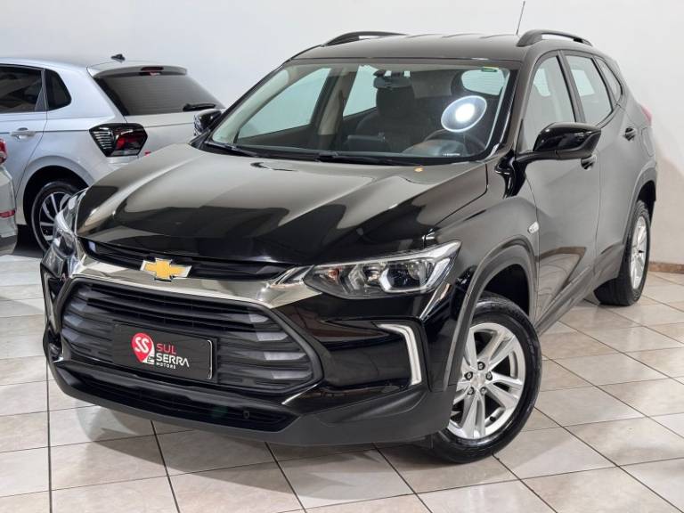 CHEVROLET - TRACKER - 2022/2023 - Preta - R$ 96.900,00