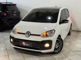 VOLKSWAGEN - UP - 2018/2018 - Branca - R$ 59.900,00
