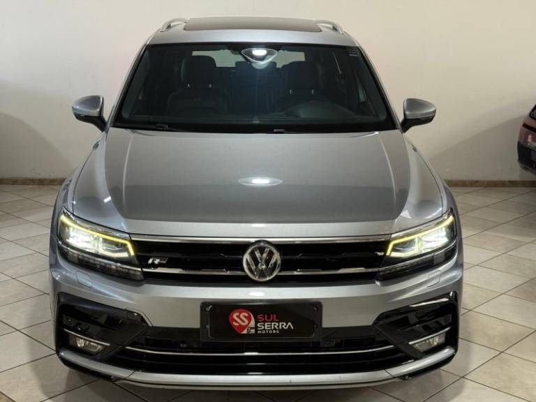 VOLKSWAGEN - TIGUAN - 2019/2020 - Prata - R$ 167.900,00