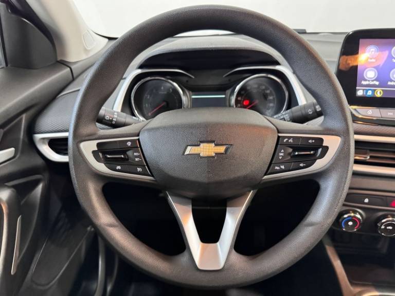 CHEVROLET - TRACKER - 2022/2023 - Preta - R$ 96.900,00