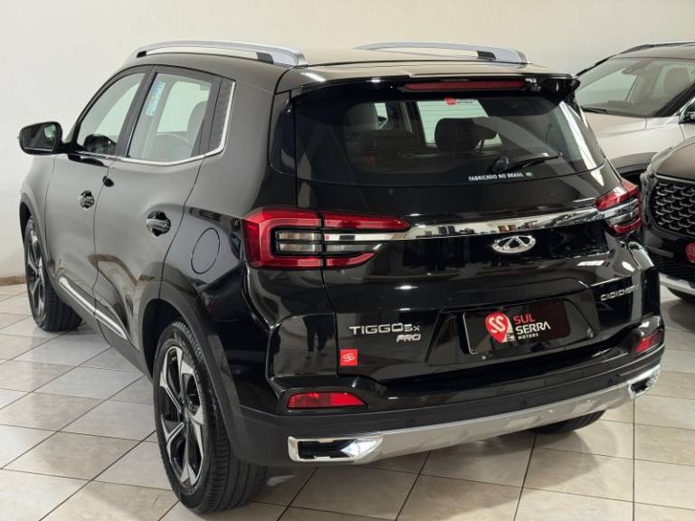 CHERY - TIGGO - 2022/2023 - Preta - R$ 107.900,00