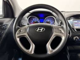 HYUNDAI - IX35 - 2015/2016 - Branca - R$ 79.900,00