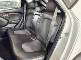 HYUNDAI - IX35 - 2015/2016 - Branca - R$ 79.900,00