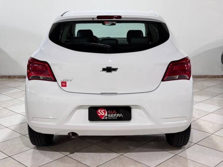 CHEVROLET - ONIX - 2020/2021 - Branca - R$ 59.900,00