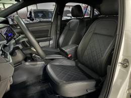 VOLKSWAGEN - VIRTUS - 2024/2024 - Branca - R$ 127.900,00