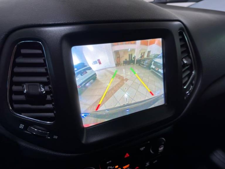 JEEP - COMPASS - 2017/2018 - Preta - R$ 89.900,00