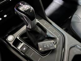 VOLKSWAGEN - TAOS - 2023/2023 - Preta - R$ 154.900,00