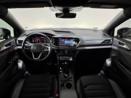 VOLKSWAGEN - TAOS - 2023/2023 - Preta - R$ 154.900,00